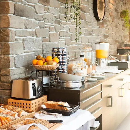 Baron Tavernier Restaurant & 4*