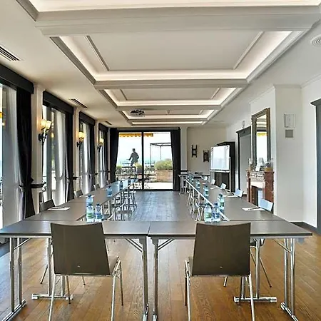 Hotel Baron Tavernier Restaurant & 4*