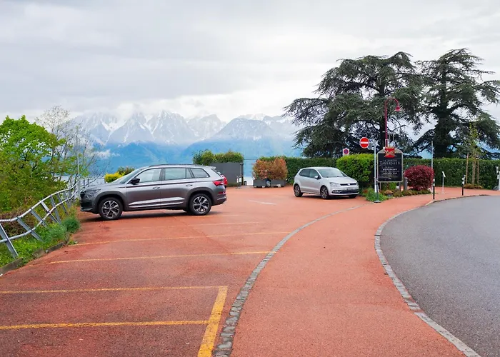 Baron Tavernier Restaurant & Hotel Chexbres