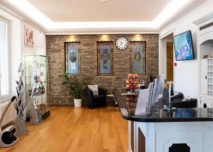 Baron Tavernier Restaurant & فندق 4*