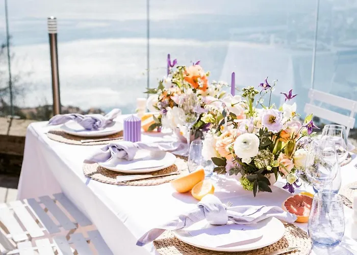 Baron Tavernier Restaurant & 4*