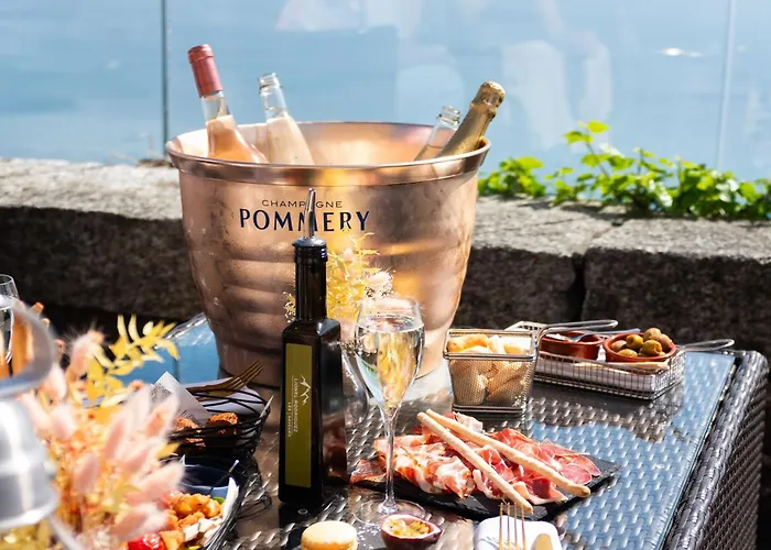 Baron Tavernier Restaurant & 4*