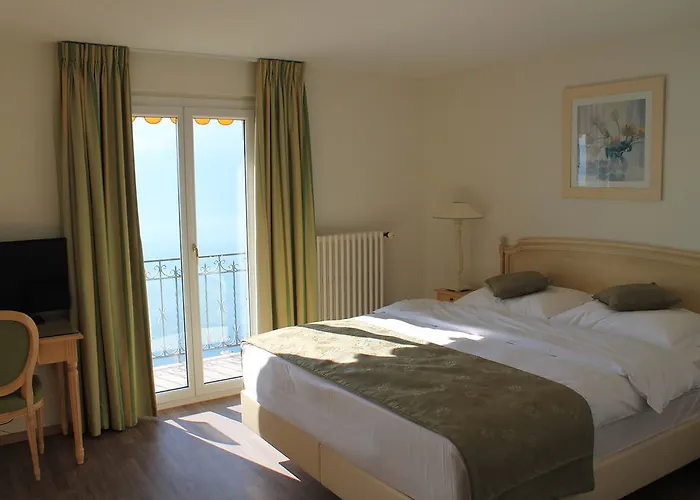 Baron Tavernier Restaurant &