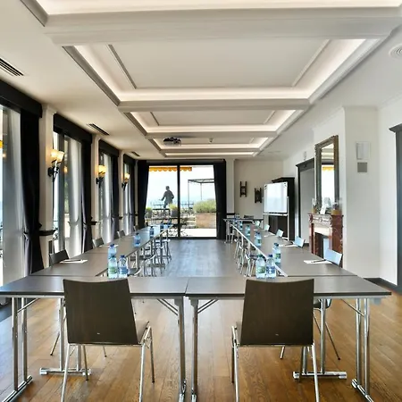 Baron Tavernier Restaurant & Hotel