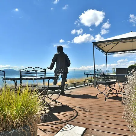 Baron Tavernier Restaurant & Hotel 4*