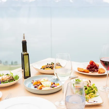 Baron Tavernier Restaurant & Hotel 4*