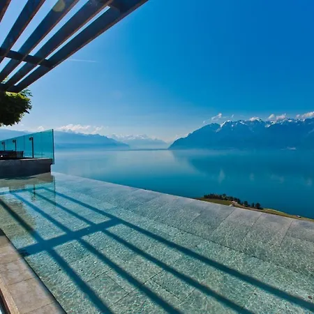 Baron Tavernier Restaurant & 4*