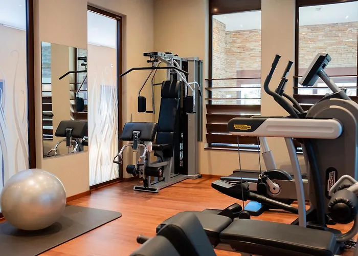 酒店 Baron Tavernier Restaurant &